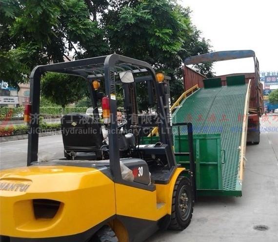 移動(dòng)式登車橋，移動(dòng)式液壓登車橋