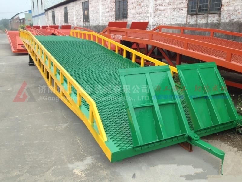 移動(dòng)式登車橋，移動(dòng)式液壓登車橋